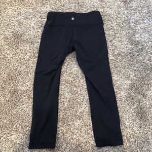 lulu lemon cropped leggings